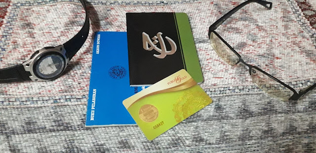 Buku ASB, TH, emas 1 dinar, jam tangan dan cermin mata