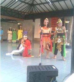 Contoh Artikel Teater Tradisional Indonesia Sejarah 