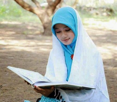 Kutipan Kata Motivasi Belajar  Ilmu itu Cantik Jelita 