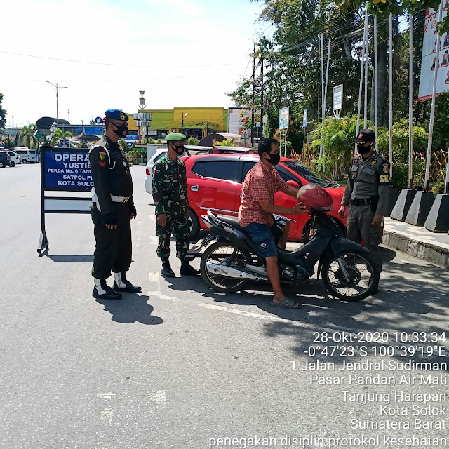 Tim Gabungan TNI POLRI Bersama Instansi Terkait Gelar Operasi Yustisi di Kota Solok