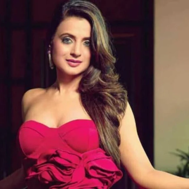 Ameesha Patel's Candid Revelations: From Calling Salman Khan 'Naughty Boy' to Sanjay Dutt's Groom Hunt