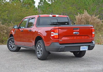 2022 Ford Maverick XLT Hybrid Review, Specs, Price