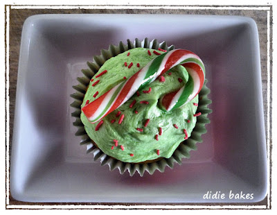 christmas candy cane cupcakes