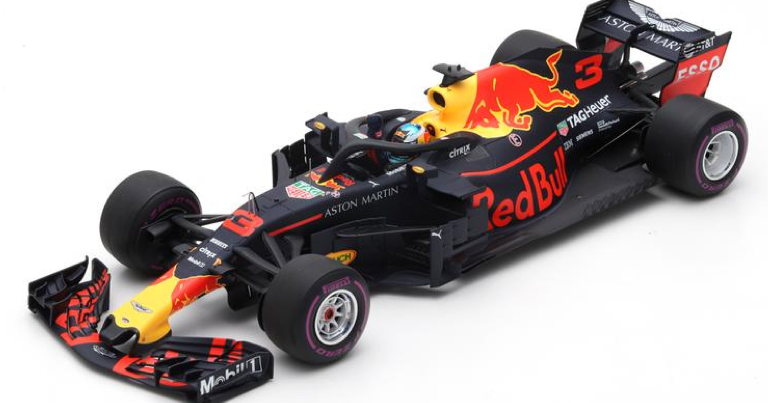Formula 1 Model Cars are Now Available Online and In the Best Price