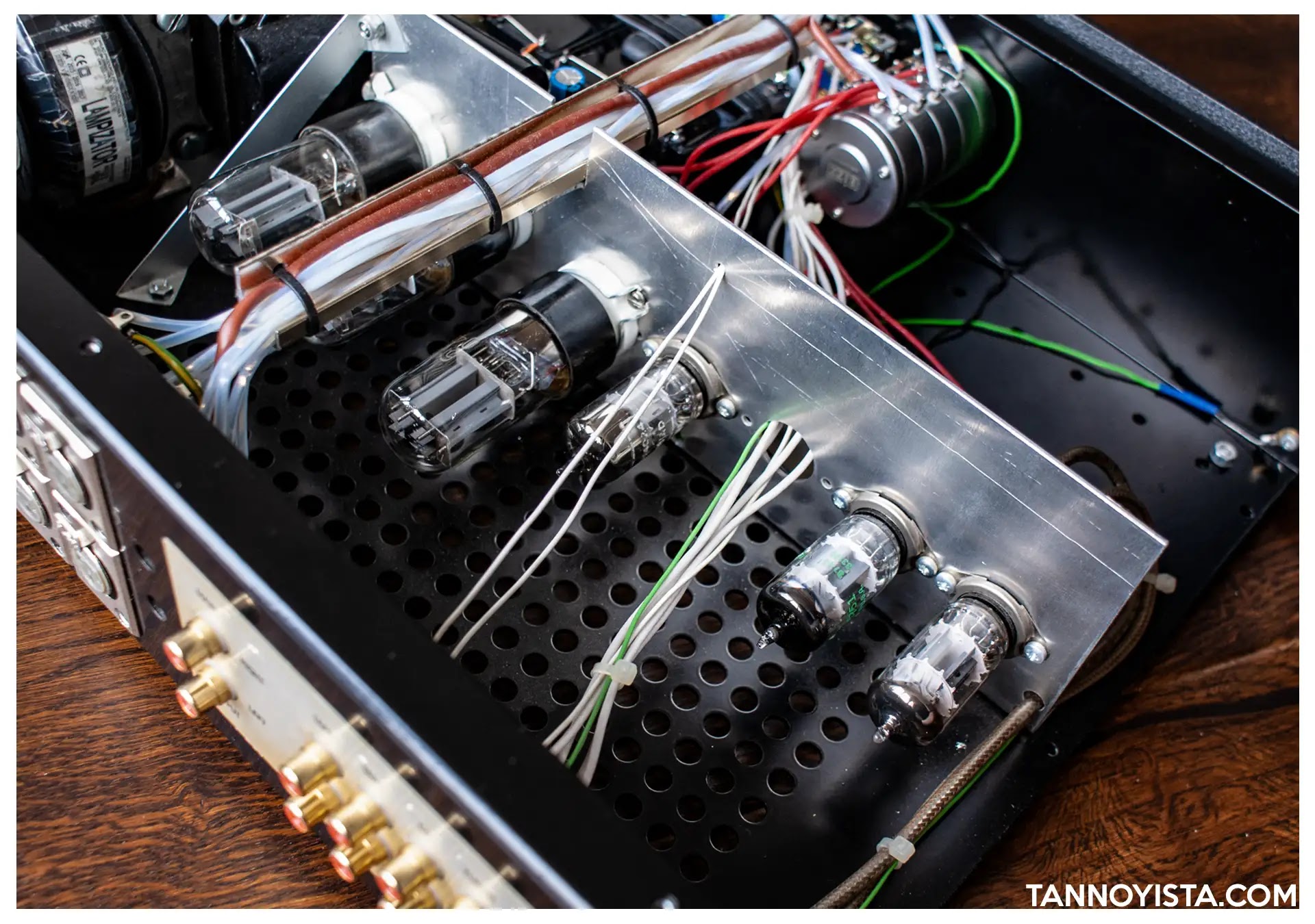 Valves / Tubes inside the Croft Vitale SC Preamplifier