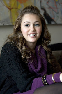 Miley Cyrus Hairstyle Picture Gallery - Celebrity Miley Cyrus Hairstyle Ideas for Girls