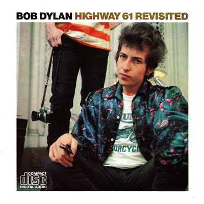 https://blogger.googleusercontent.com/img/b/R29vZ2xl/AVvXsEjfp6v-vfm7oD1RZPzHPY4Ol6nVYoCOb-D3nUVUPFkRnlabbmHD2Fv2eQdM0MQtVHj5bJTOzu7w69faZ2hOFfjYo6VfoKfGmdR2abqK9D3ZExBarC0L4tjrnF04aVKGNT4ntEEaZuCa4M8D/s400/Bob+Dylan+-+Highway+61+Revisited+%5B1965%5D.jpg
