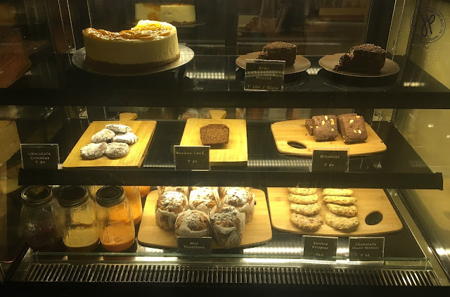 Pastry and dessert counter