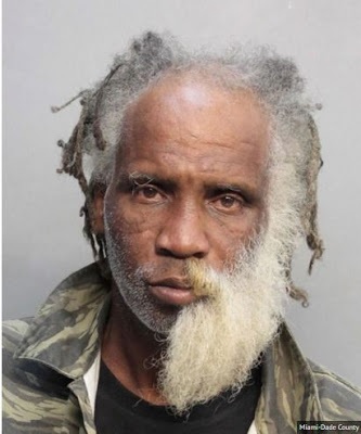 Is this the Weirdest Mugshot Ever? See the Half-Bearded Criminal Everyone is Talking About (Photos)