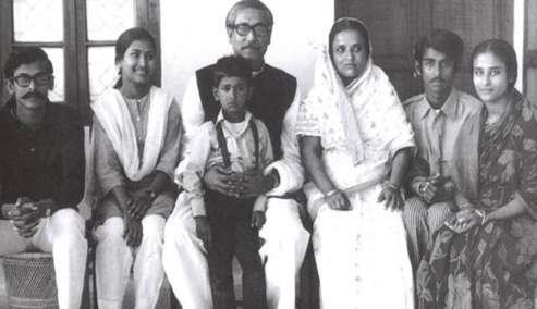 Bangabandhur's Family Photos - Sheikh Mujibur Rahman's Family Photos Download - bongobondhur chobi - NeotericIT.com