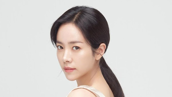 √ Biodata Han Ji Min, Agama, Drama Dan Profil Lengkap