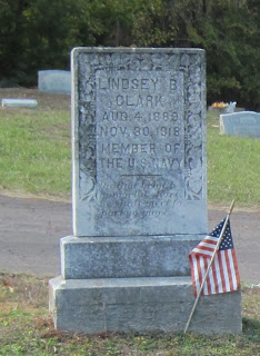 Gravestone of Lindsey B. Clark