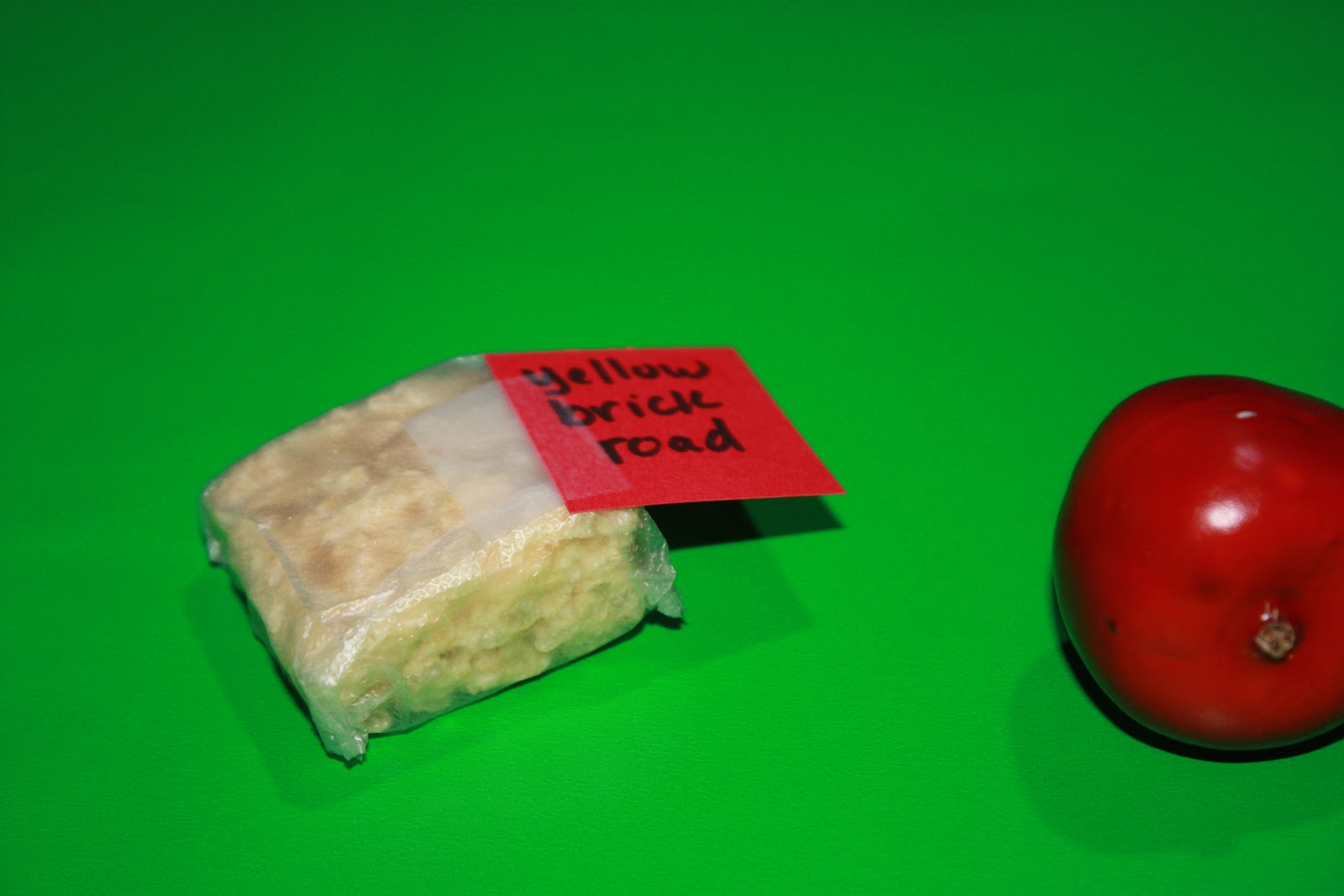 Gets Bored Easily: Wizard of Oz Retirement Party - Food
