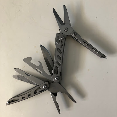 2022 Comparing the Gerber Dime, NexTool Mini, and Leatherman Squirt ...