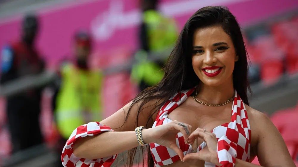 Parade Cewek Cantik Pecinta Bola Pada Piala Dunia 2022