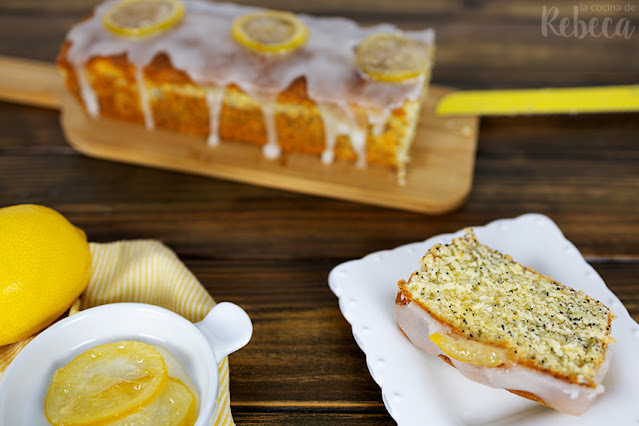 Pan de limón con semillas de amapola