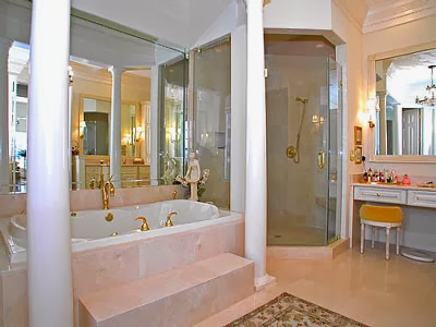 Luxus-Badezimmer