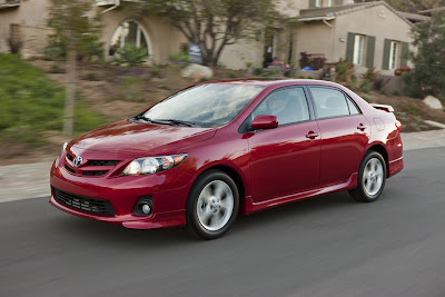 2011 Toyota Corolla Luxury Sedan