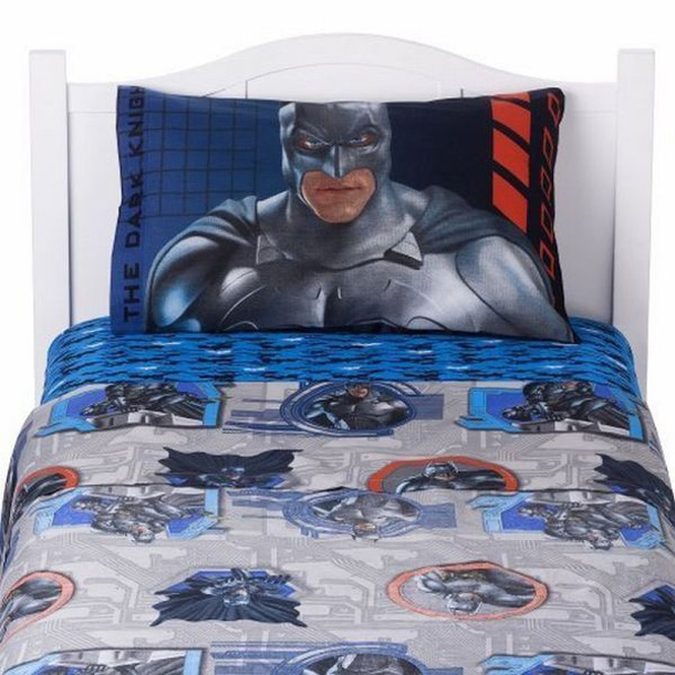 Superhero Bedding Theme For Boys Bedroom