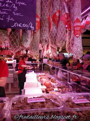 Lyon, les Halles Bocuse rosettes Sibilia