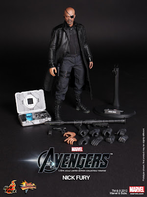 Hot Toys - Avengers Nick Fury figure