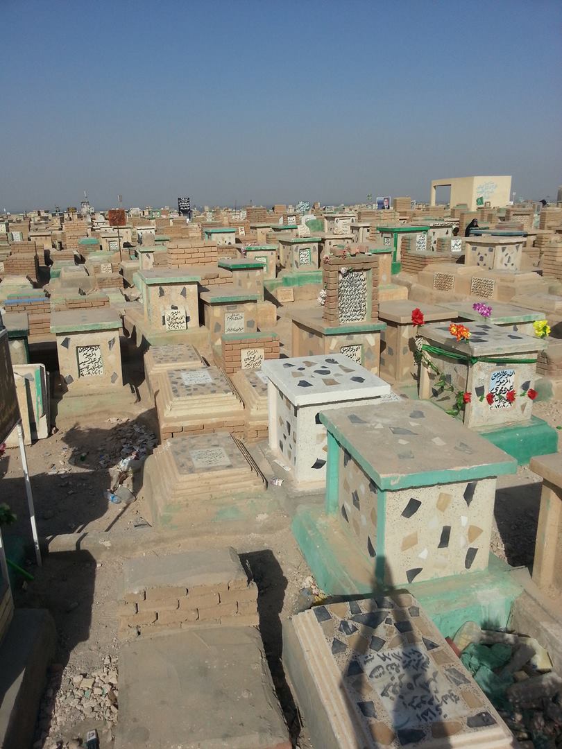 Wadi Al-Salaam, The largest cemetery in the world