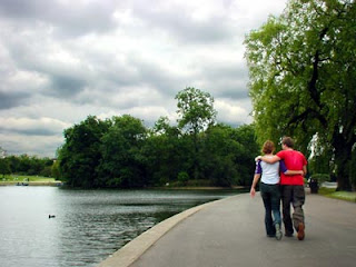 couple enjoying date near the lake