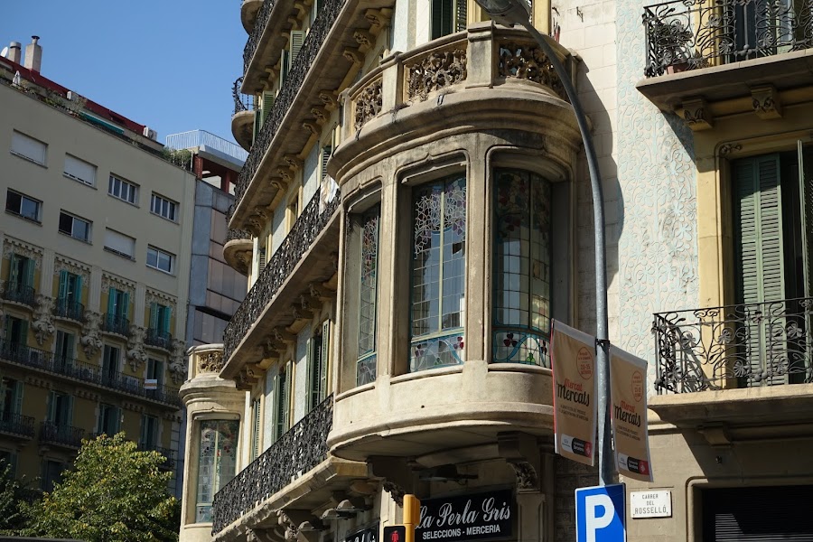 カタルーニャ通り（Rambla de Catalunya）