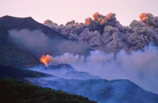 Gunung Berapi Paling Fotogenik Di Dunia