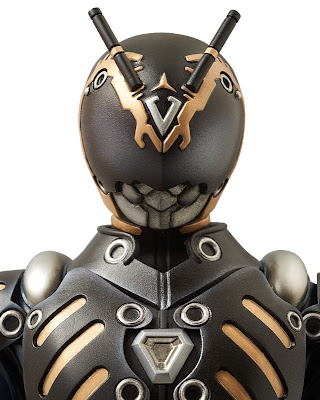 Medicom RAH Kamen Rider Alternative Zero 12" figure - Ryuki