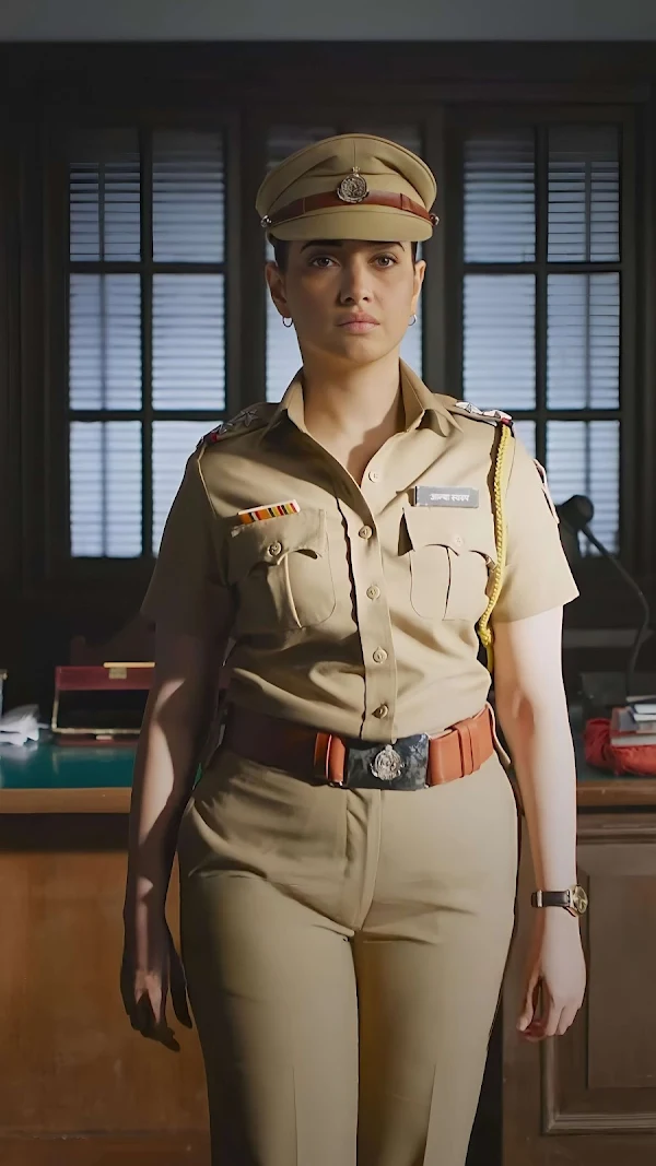 tamannaah police uniform