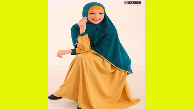 Baju Kuning Muda Cocok dengan Jilbab Warna Apa