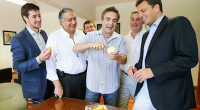 Sergio Massa visitó Corriente y se reunió con Nito Artaza.