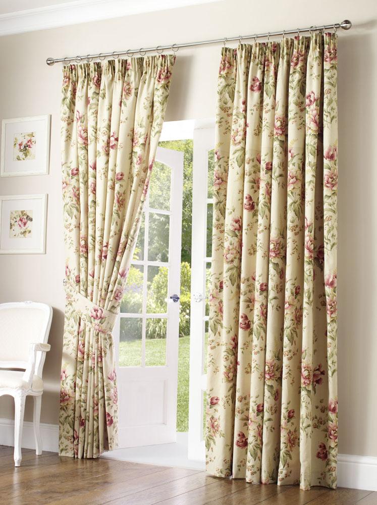 luxury living room curtains Ideas 2011 | Furniture Design Ideas