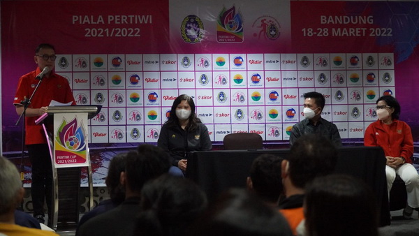 PSSI gelar jumpa wartawan seusai pertemuan peserta Piala Pertiwi di Bandung