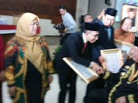 Rais Budiarto, Guru MAN 2 Kukar Sabet Penghargaan dari Gubernur Kaltim