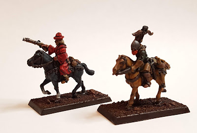Fantasy Roleplay miniatures - Highwayman andRoad Agent