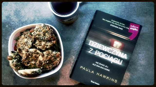 #4 "Dziewczyna z pociągu" by Paula Hawkins 