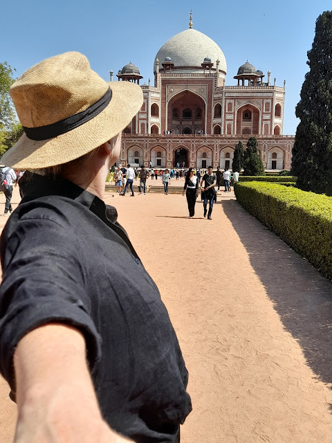 https://gowithharry.com/delhi-tour-guide/