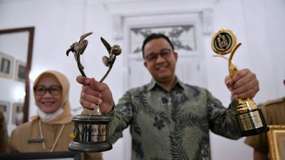 Anies Baswedan DOUBLE WINNER