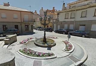 Fuente del Altozano, antes en la Corredera