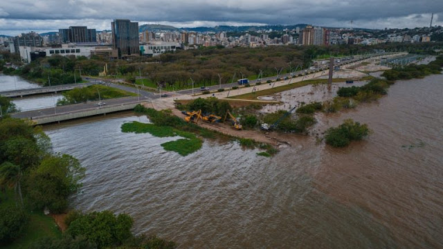 A foto mostra a enchente do Lago do Guaíba em 2023, efeito da fúria do EL Niño.