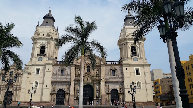 Lima, Peru, Melanie.Ps, The Purple Scarf, Travel, South America, Backpacking, Explore, Woman, Canadian, Catherdral, Plaza Mayor