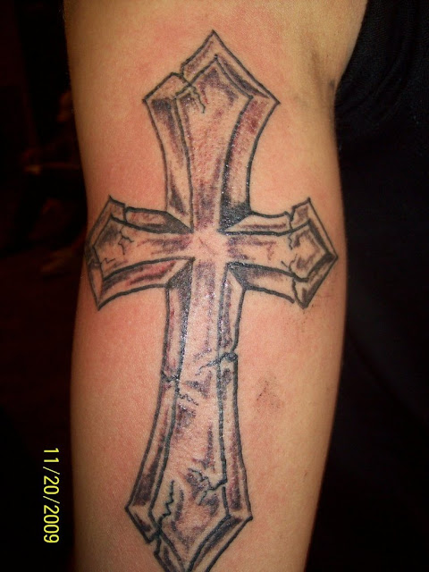 Design Gallery Cross Tattoos