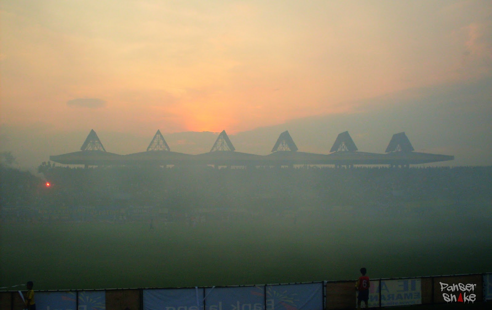 Sunset di Stadion Jatidiri Semarang
