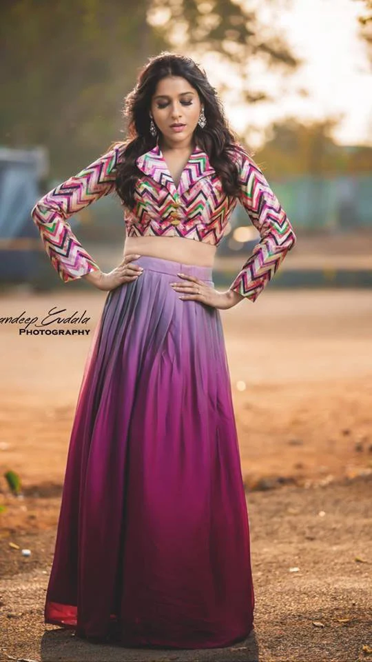 Anchor Rashmi Gautam New Stunning Photoshoot Stills