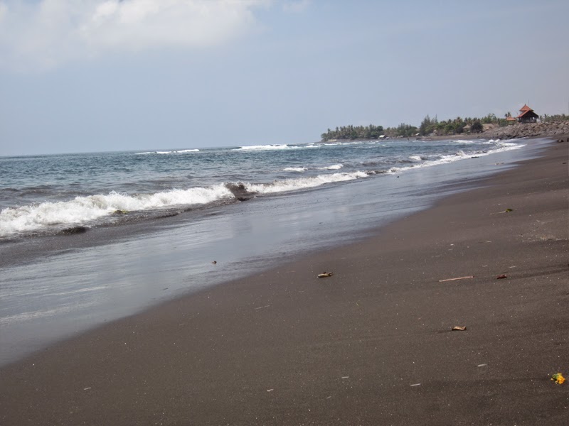 Tempat Wisata Pantai Lebih Gianyar Bali