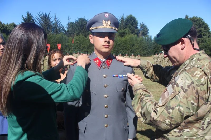 Ceremonia de Ascensos en el Destacamento de Montaña N°9 “Arauco”