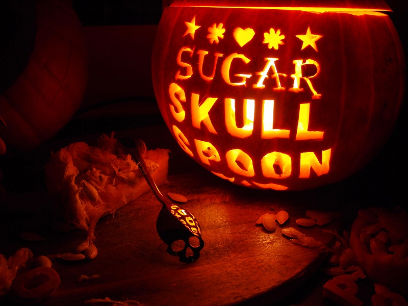 http://hundredmillion.co.uk/HM-sugarskullspoon.html