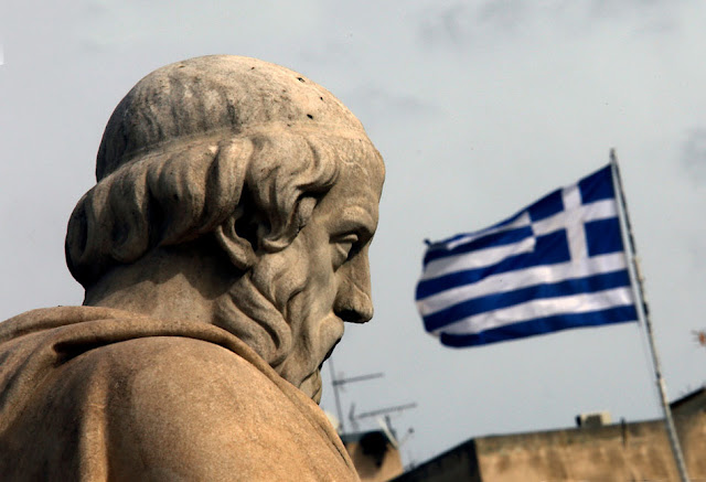 Graikija yra pasirengusi iškelti į ES, kad būtų išvengta Grexit